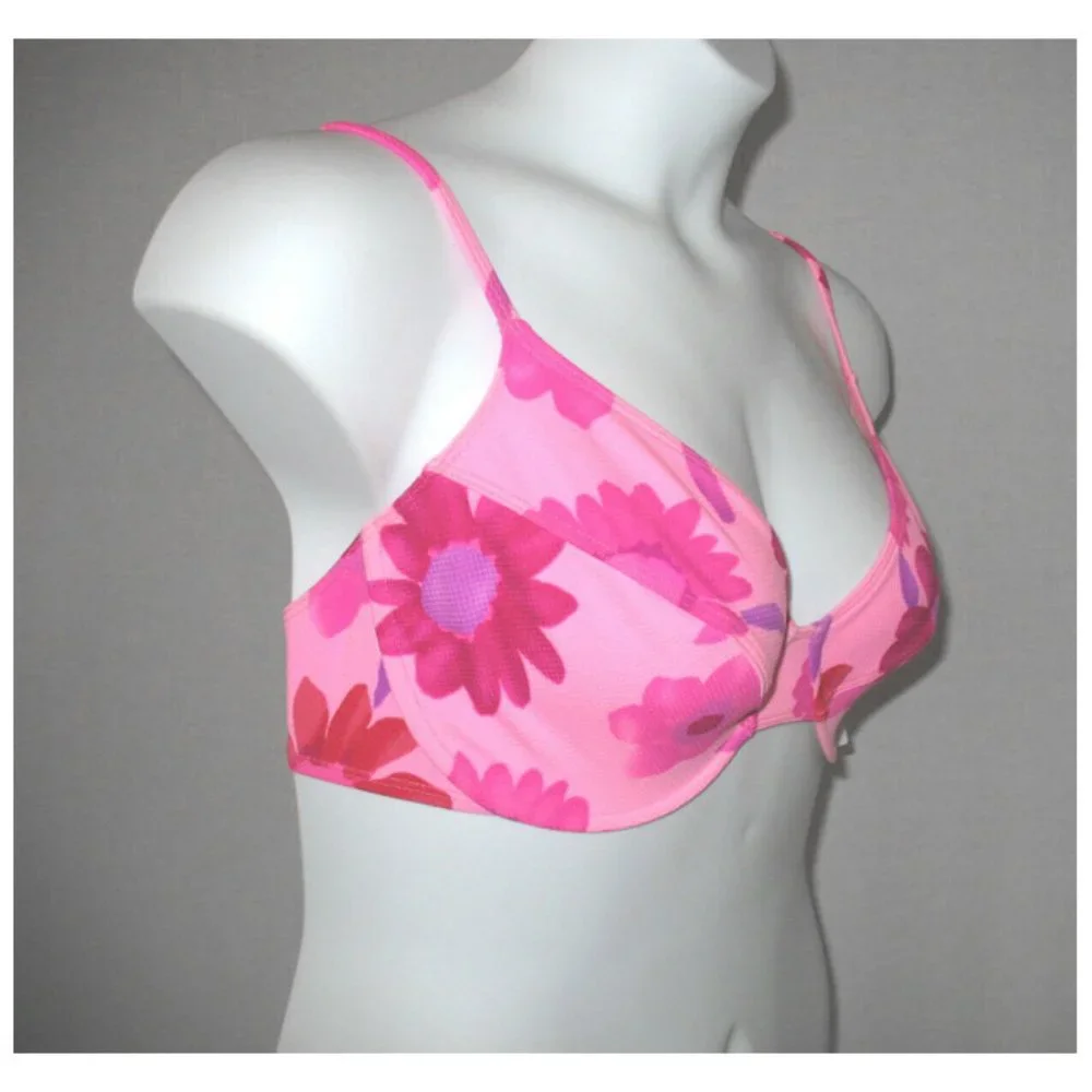 Curva Beachwear Pink Floral Bikini Top D-Cup NWT